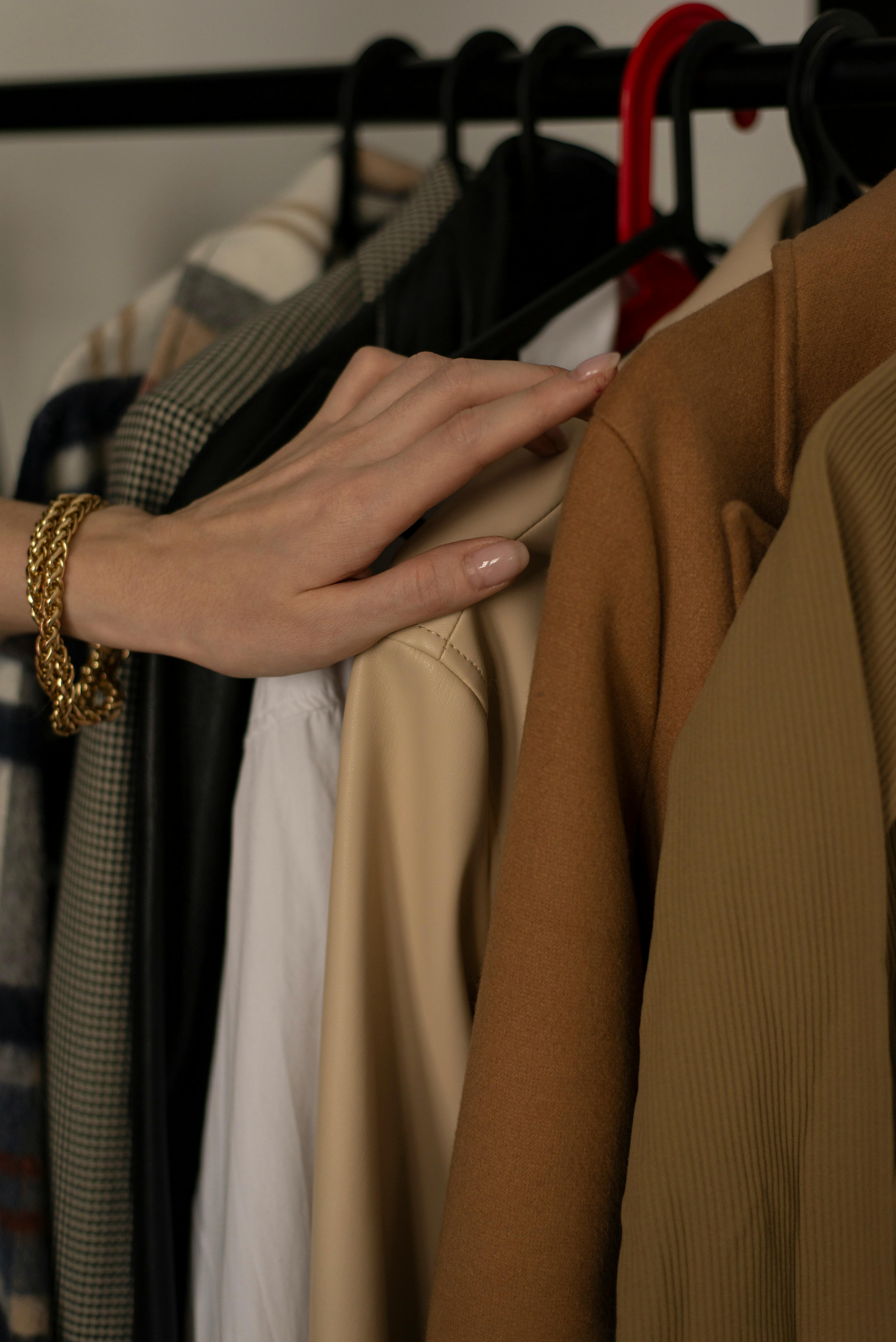 Header 1